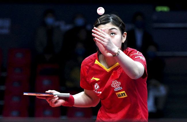 相较之下 相较之下